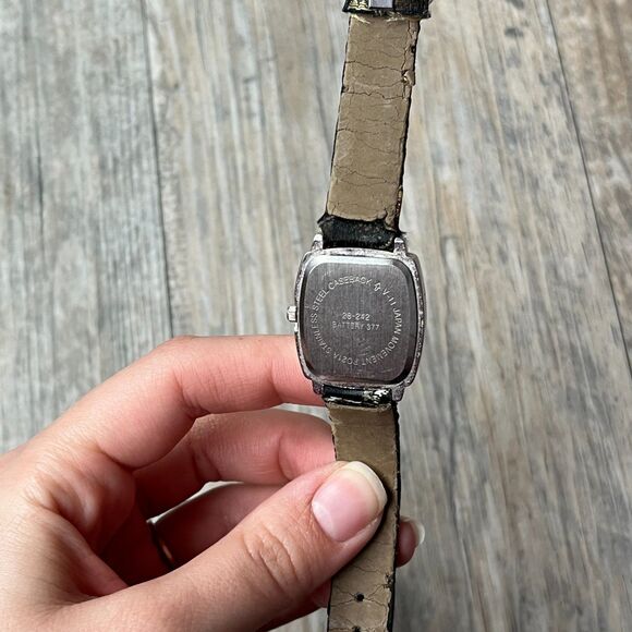 Vintage Wristwatch Women\'s Satin Embroidered 80s 90s Whimsigoth Square Dainty main image 4